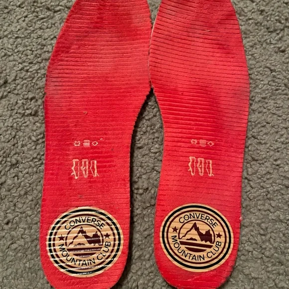 Converse Chuck Taylor All Star Lugged Winter High Leather (Size 6 US Women) - Picture 10 of 10